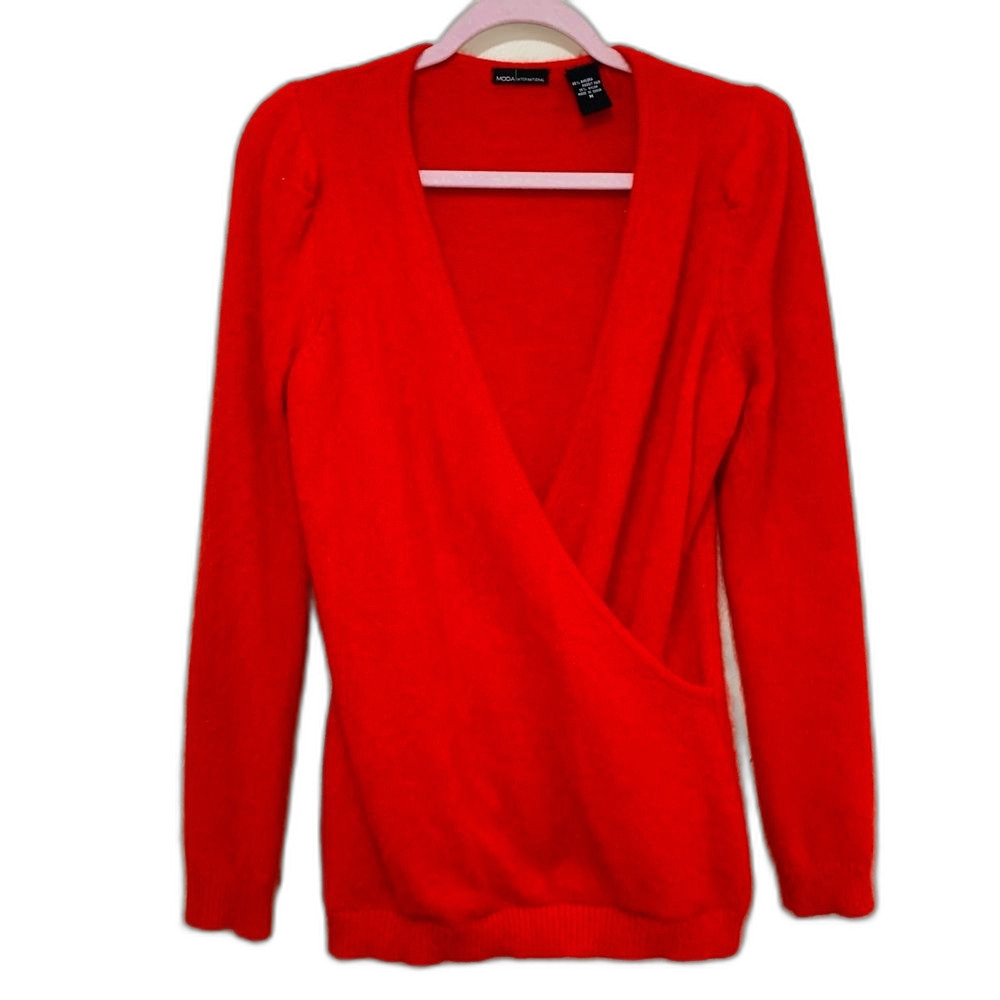 Moda International Angora Blend Classy Red V-Neck Sweater size medium